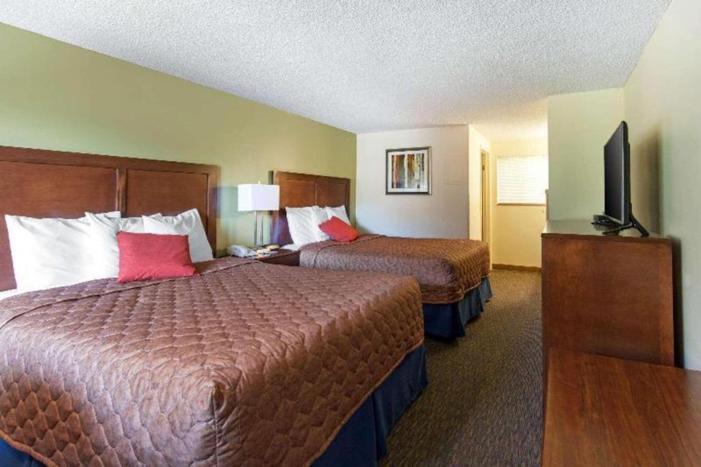 Rodeway Inn Гленуд Спрингс Екстериор снимка