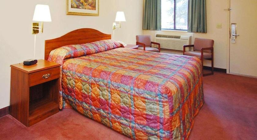 Rodeway Inn Гленуд Спрингс Екстериор снимка